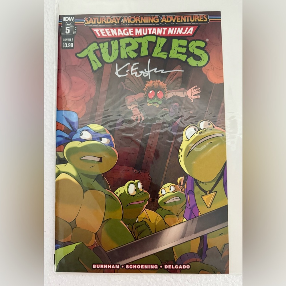 Teenage Mutant Ninja Turtles Comic Book Signed by Kevin Eastman